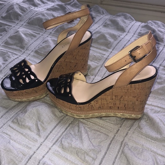 Nine West cork bottom espadrille wrap wedge sandal - Picture 3 of 7